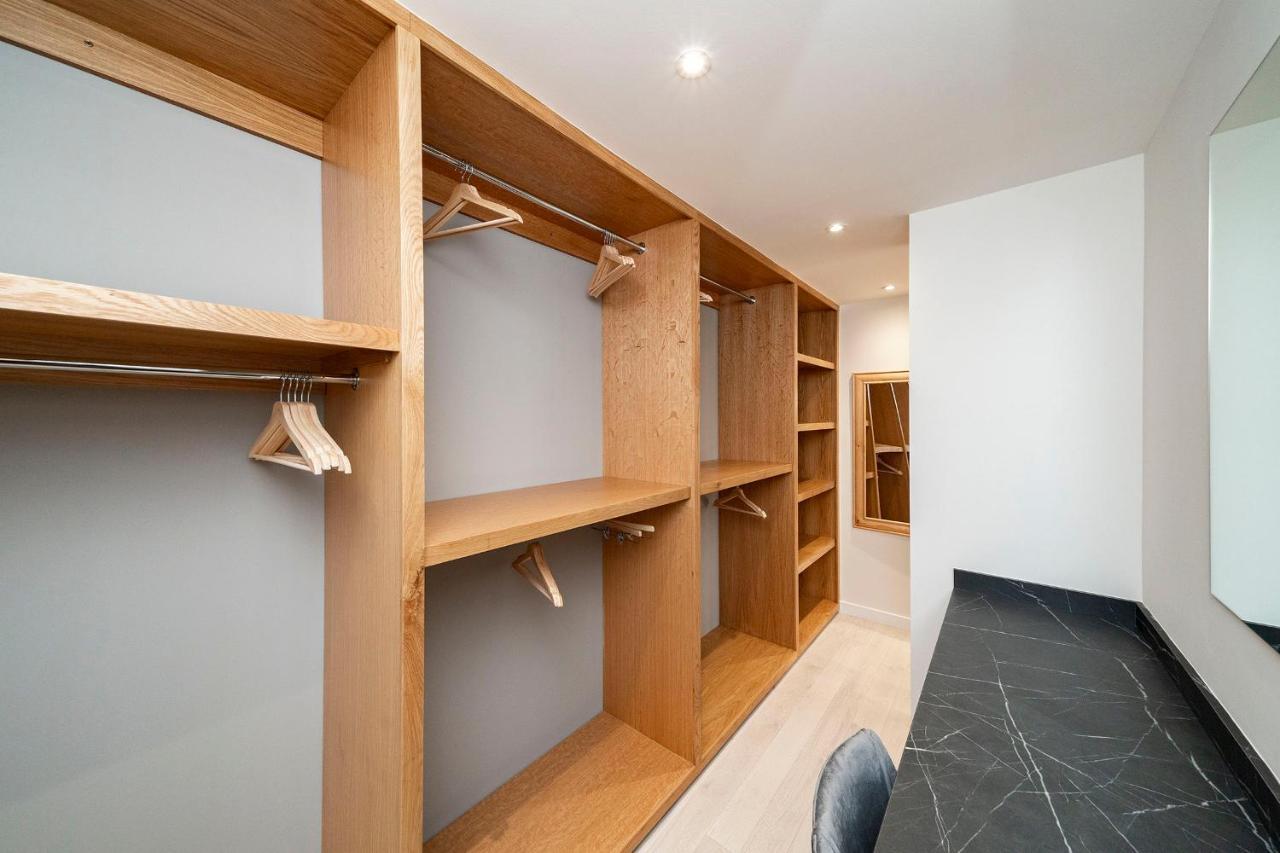 W. Queen St. Apt. 布洛蒂渡轮 外观 照片